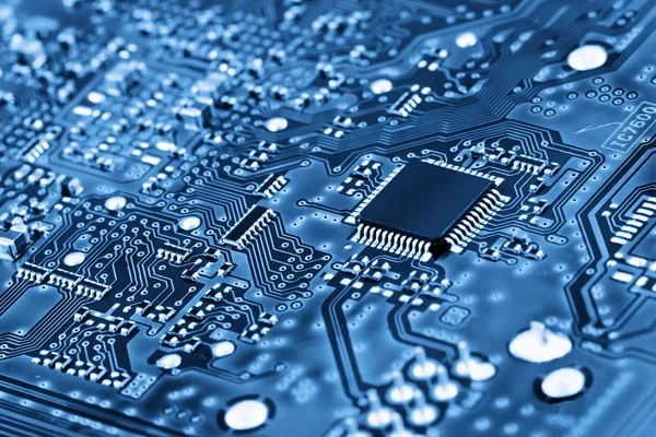 Elektronik devre kartı kapanıyor.