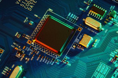 Elektronik devre kartı kapanıyor.