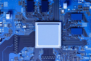 Elektronik devre kartı kapanıyor.