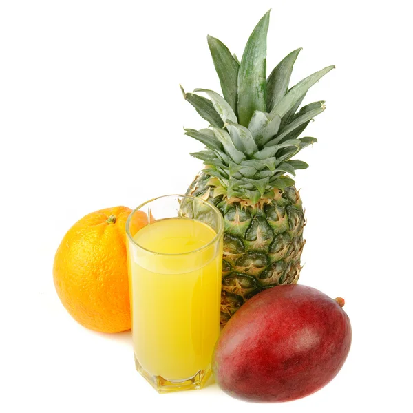 Fresh tropical fruits and juice — Stock Photo, Image