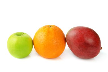 Yeşil elma portakal ve mango