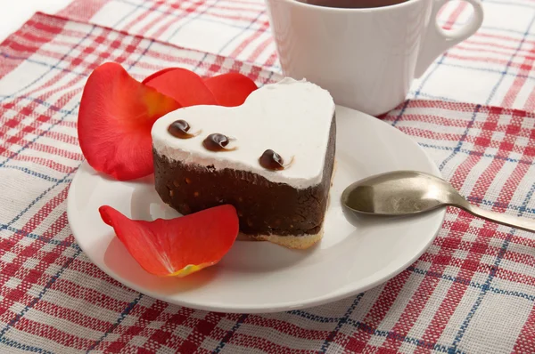 Herzförmiger Brownie — Stockfoto