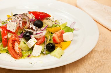 Yunan salatası