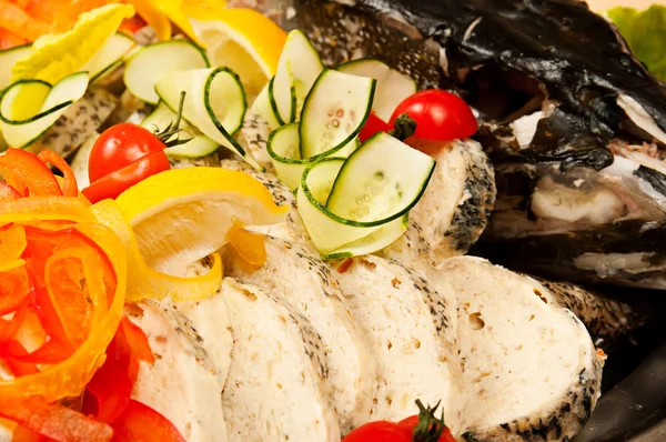 Lucio relleno con cabeza — Foto de Stock