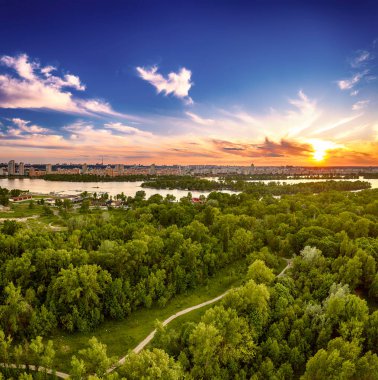 Kırsal yaz günbatımı