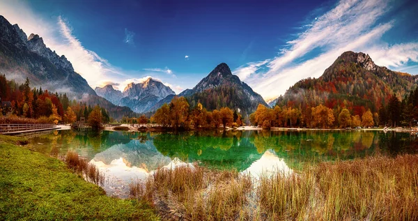 Jasné jezero, Slovinsko — Stock fotografie