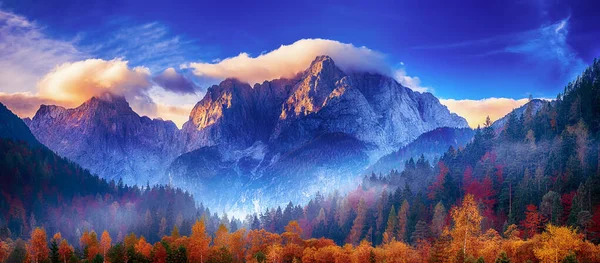 Triglav mountain peak at sunrise — Stock Photo, Image