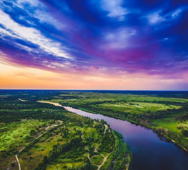 Kırsal yaz günbatımı