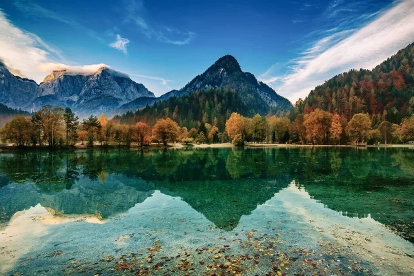 Jasna sjö, Slovenien — Stockfoto