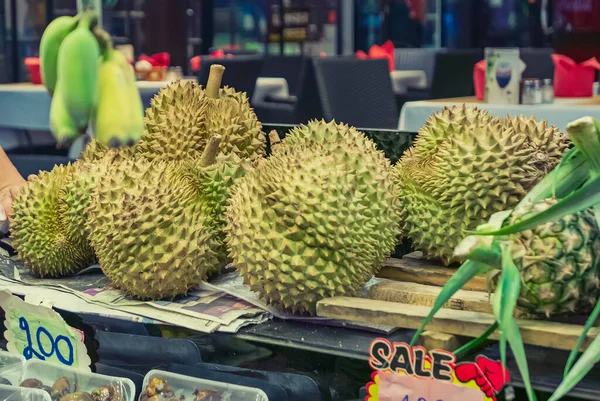 Дурийские фрукты в Таиланде — стоковое фото