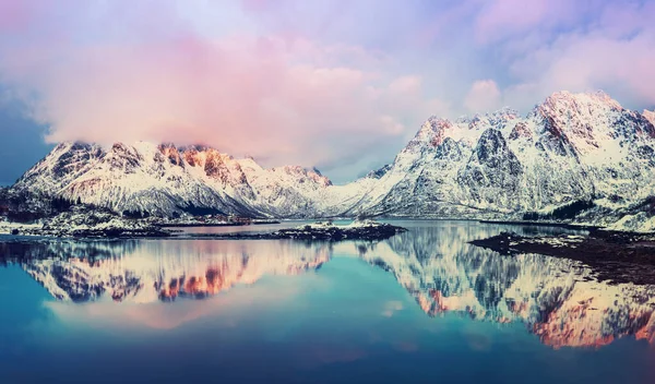 노르웨이의 겨울 호수 — 스톡 사진