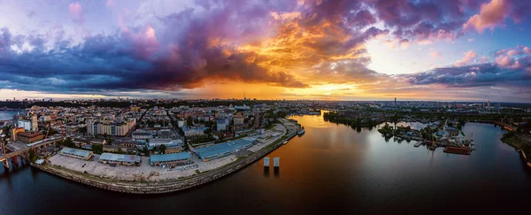 Zachód słońca nad Dnipro — Zdjęcie stockowe