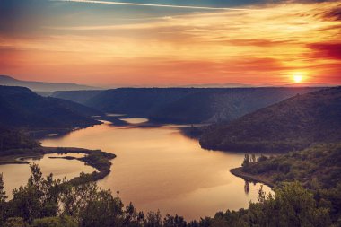 Krka Nehri 'nde gün doğumu