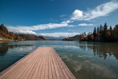 Kan Gölü, Slovenya