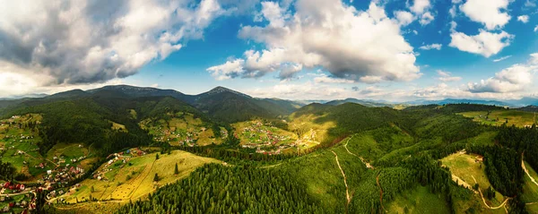 Carpathian Mountains Summer Landscape Seasonal Natural Background Green Hills Blue — Stock Photo, Image