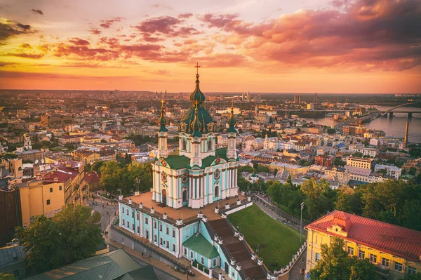 Vista Aérea Igreja Andrews Kiev Ucrânia Pôr Sol — Fotografia de Stock