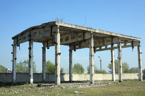 Crumbling skeleton — Stock Photo, Image