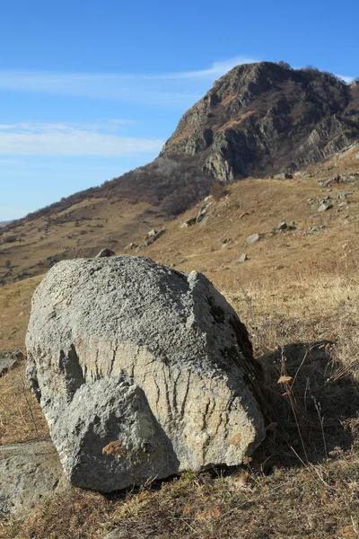 Pedra enorme — Fotografia de Stock