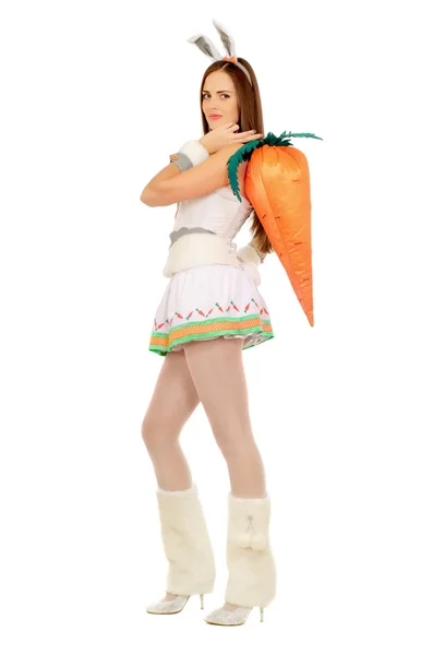 Bir carrot'ın genç ve güzel kadınla — Stok fotoğraf