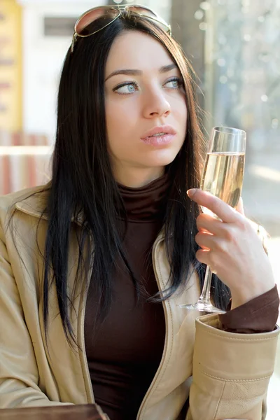 Thoughtful pretty woman — Stock Photo, Image