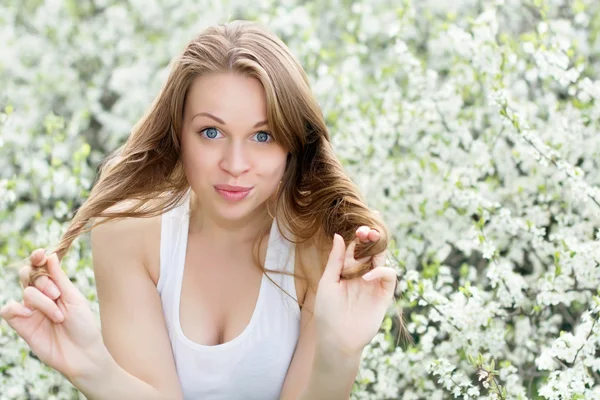 Portrait of young blonde — Stock Photo, Image