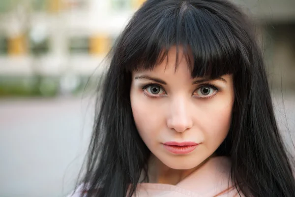 Portrait of attractive brunette — Stock Photo, Image