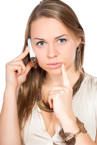 Mujer rubia hermosa con un teléfono — Foto de Stock