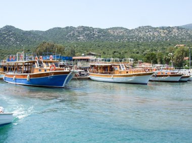 Tekne ve yat bağlama üzerinde