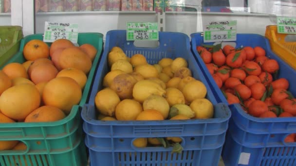 Mercado de frutas frescas — Vídeos de Stock