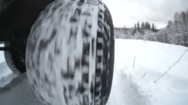 Jeep. tekerlek görüntülemek