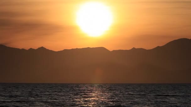 Nascer do sol, rio — Vídeo de Stock