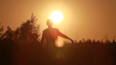 koşmak siluet, çocuk,