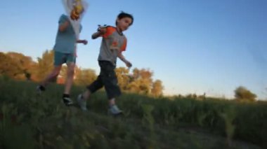 Çocuk oyun. çalıştırmak.