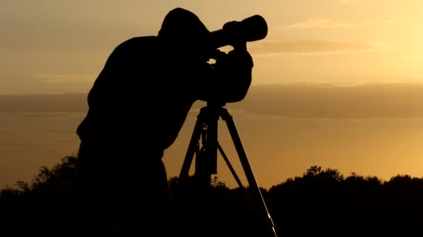 Câmera, fotógrafo, silhueta — Vídeo de Stock