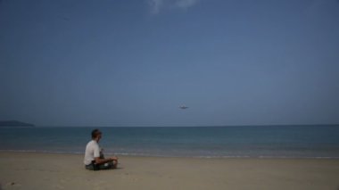 Yoga, deniz, şafak, gevşeme