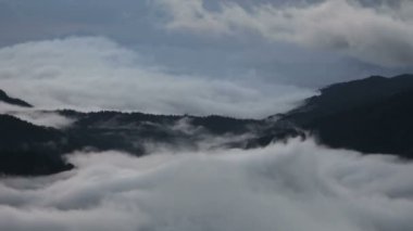 dağlar, volkan, bulutlar