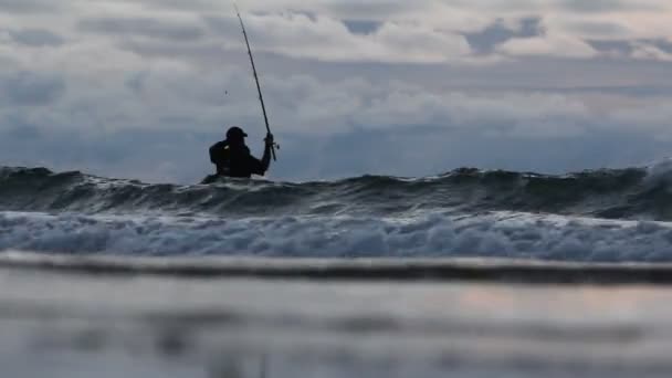 Il pescatore, tramonto, mare, sole — Video Stock