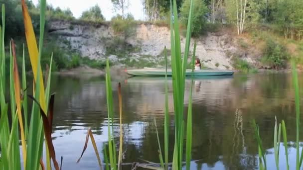 Kayak, river, girl rowing — Stock Video