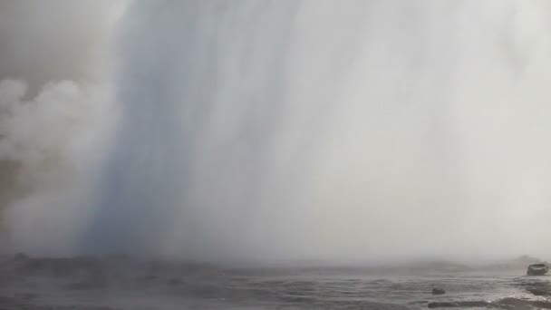 Valle de los Géiseres — Vídeo de stock