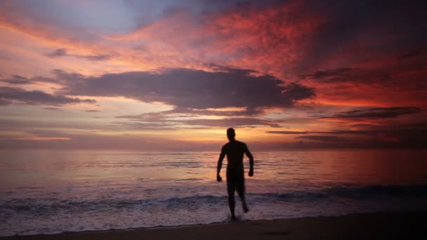 Corre, mar. — Vídeo de Stock