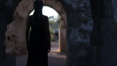 dansları ve antik kalıntıları