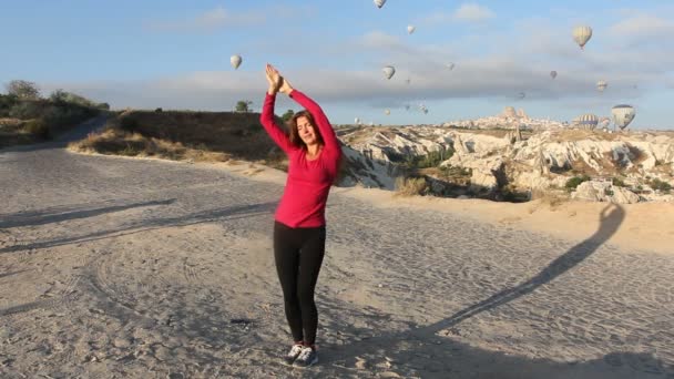 Hőlégballonok a cappadociában — Stock videók