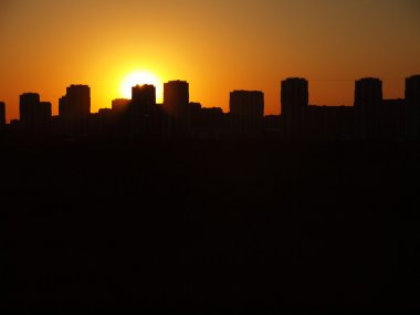 gece şehir silüeti