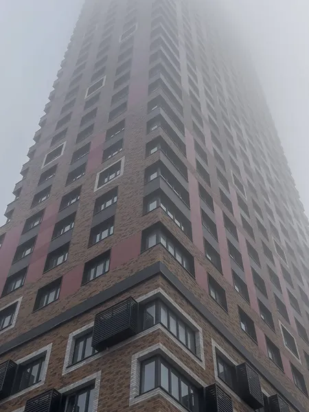 Житло Високому Рівні Нової Будівлі Тумані Москва Листопада 2021 Амурська — стокове фото