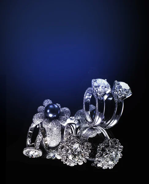 Colecciones de anillos con diamante — Foto de Stock