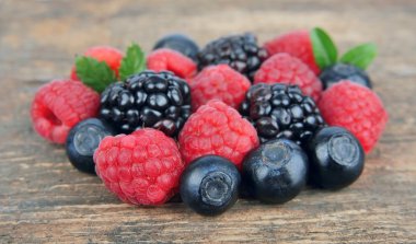 taze berry karışımı