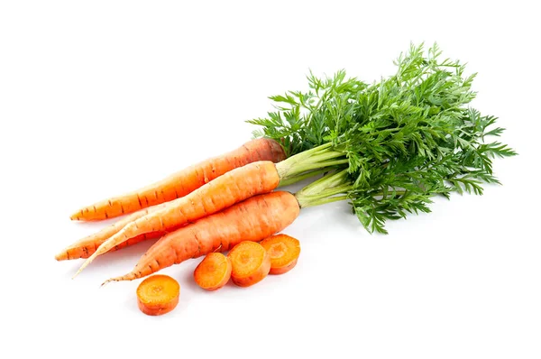 Ώριμα Καρότα Φύλλα Λευκό Φόντο Βιολογικά Λαχανικά — Φωτογραφία Αρχείου