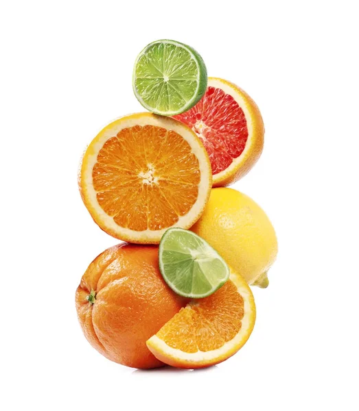 Stack Fresh Oranges Fruits Grapefruits Lemons Lime White Backgrounds Balance — Stock Photo, Image