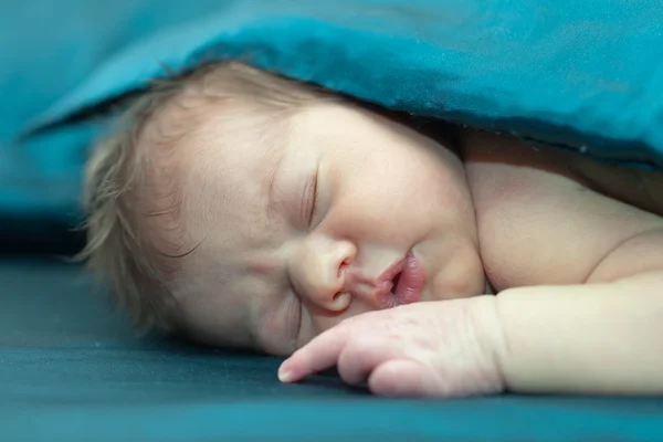 Newborn baby — Stock Photo, Image