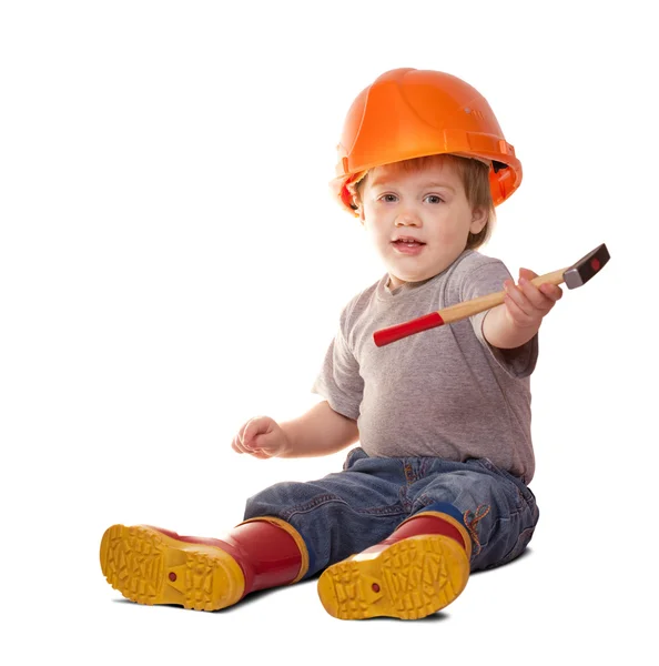 Criança de chapéu duro com martelo. Isolado sobre branco — Fotografia de Stock